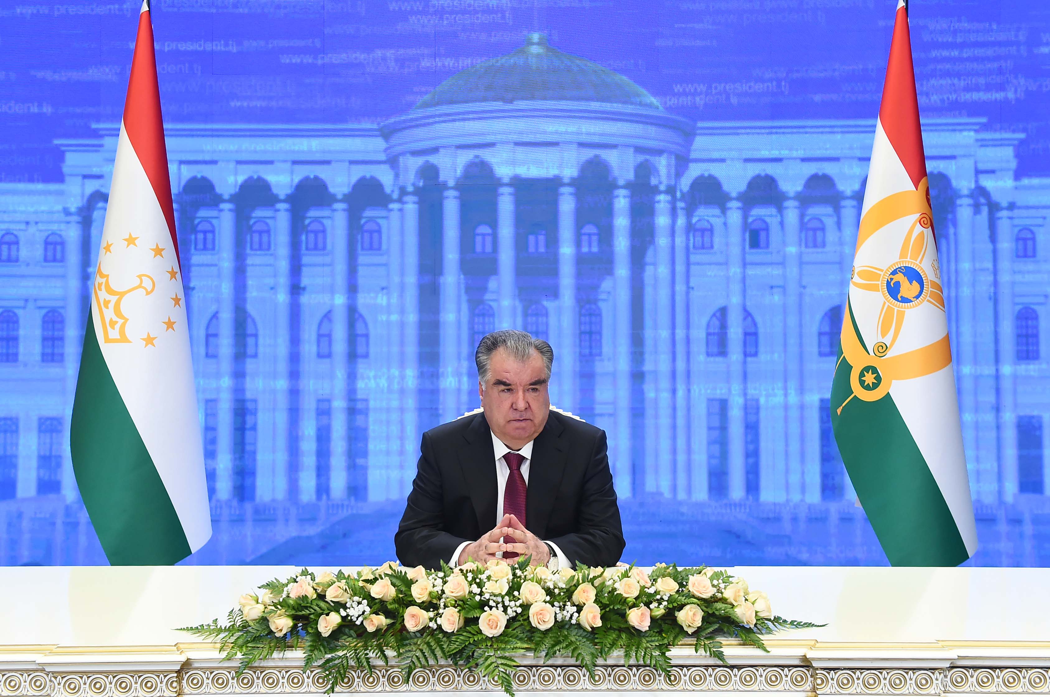 Поздравительное послание Лидера нации, Президента Республики Таджикистан уважаемого Эмомали Рахмона в честь 31-й годовщины Государственной независимости
